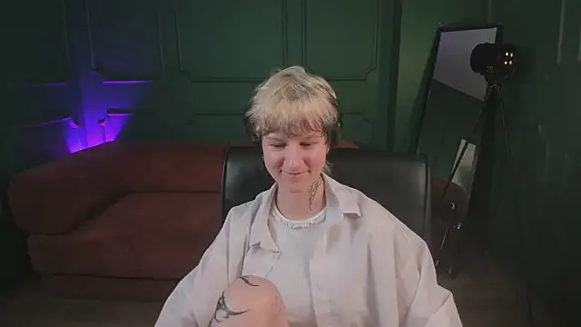 Senpai_Sins webcam
