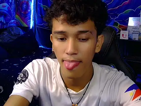 hugekenbigcock (M young) - cum with me