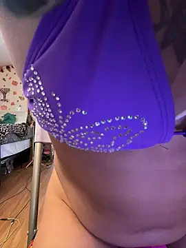 Modella: TranSexualJade95