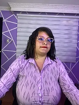 MiiaaJoness