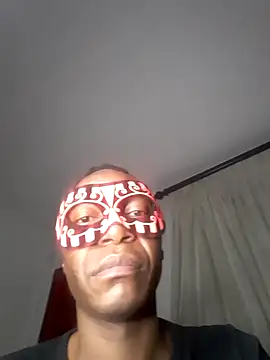 Freakishlyfreakish29