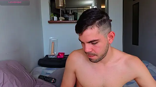 Matiashorney live cam