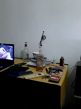 nice85Boy live sex cam