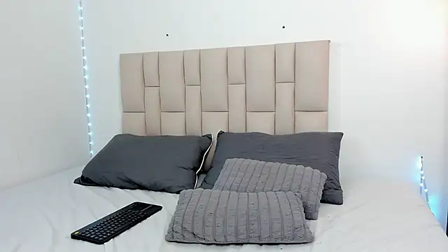 Sofia_Blosom webcam