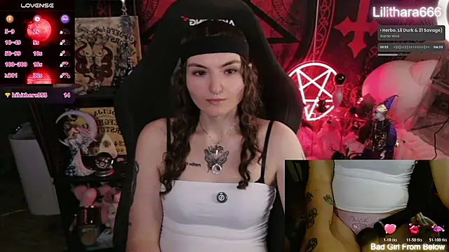 lilithara666 (T young) - Topless