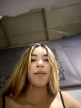 natalia__vidal (F young) - FINGERING PUSSY CLOSE UP + CUM