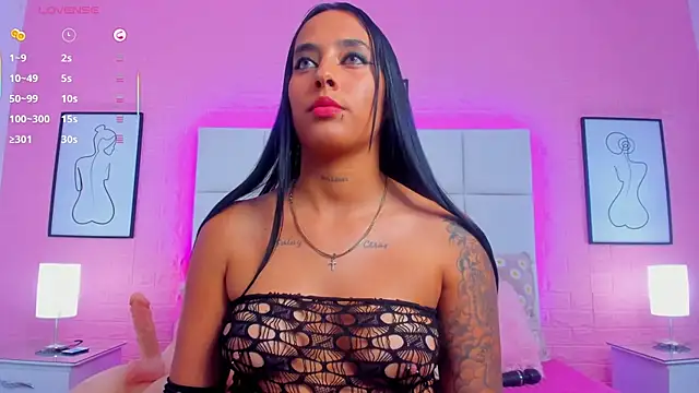 charlotte_kisss webcam