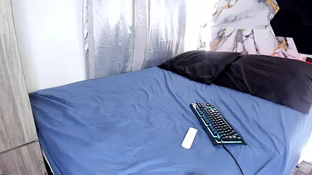 Goldendesirexx webcam