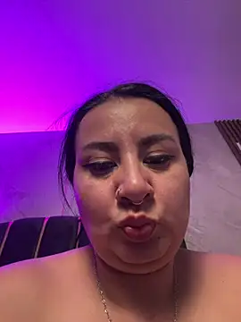 Abril_Luv webcam