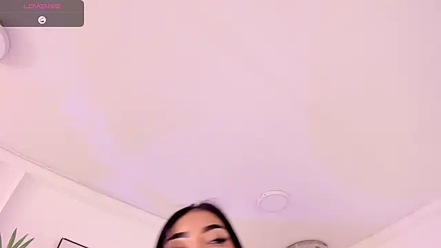 AriRobert_ webcam