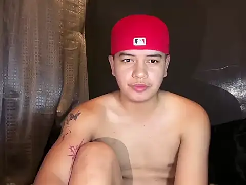 urbigcutienasio webcam