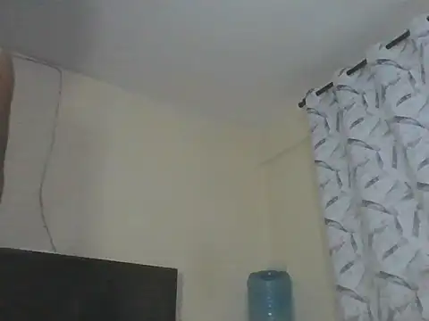 ebony_zuri