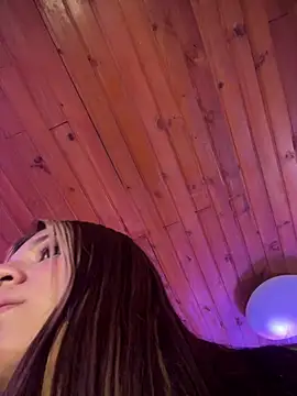 Isabella18_pink webcam
