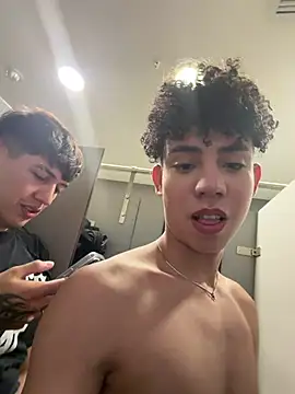yoursexyjose webcam
