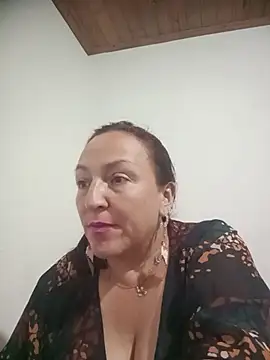 dangerous_milf live webcam show