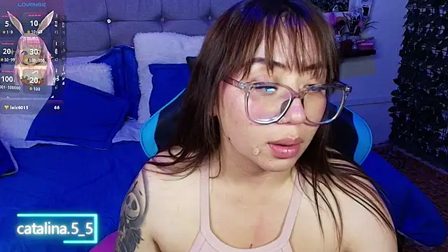 Kata_Bigboobs webcam