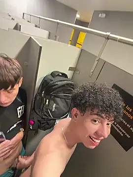 yoursexyjose webcam