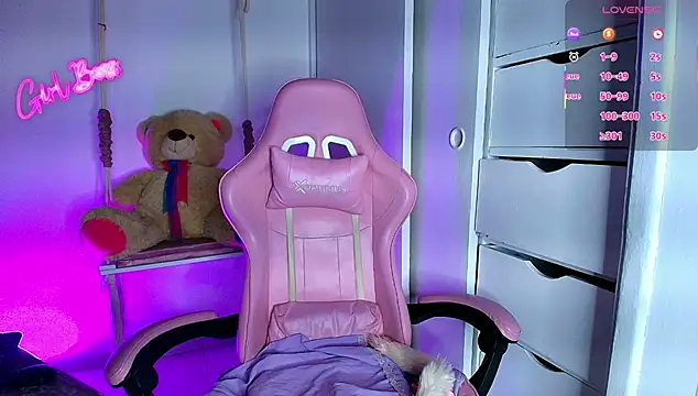 little_elliee_1 webcam