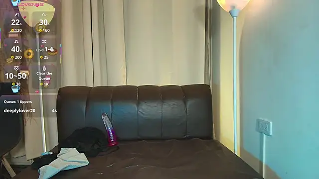 nami_aiko - Nami_Aiko's free webcam - UK Sex Cams