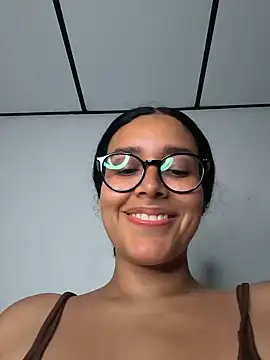 Annya-sweet webcam
