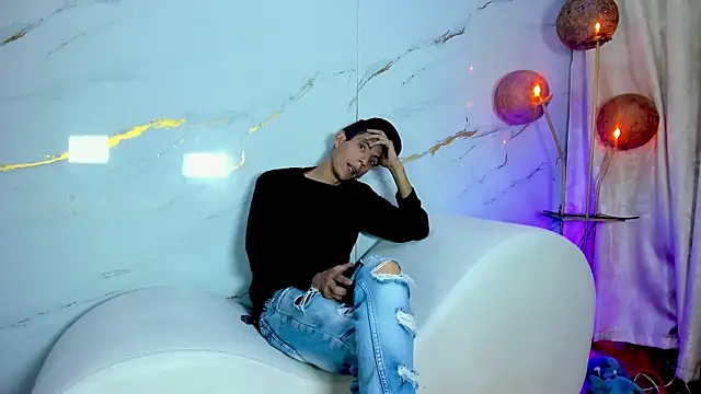 amazingorgasm (G young) - KEEP SHOW NO STOP + SLAP X 3
