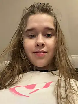 HornyGirlH