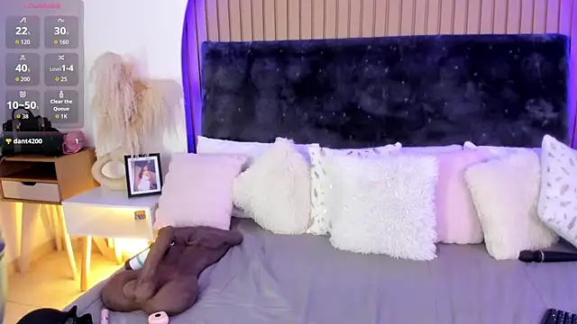 karlagonzales_ - Karlagonzales_'s free webcam - UK Sex Cams