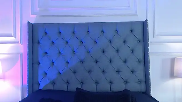 SunnyLuxxx webcam