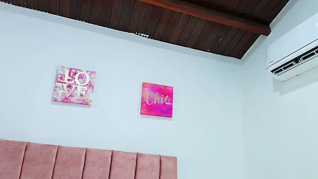 Shanel__Bigboobs webcam