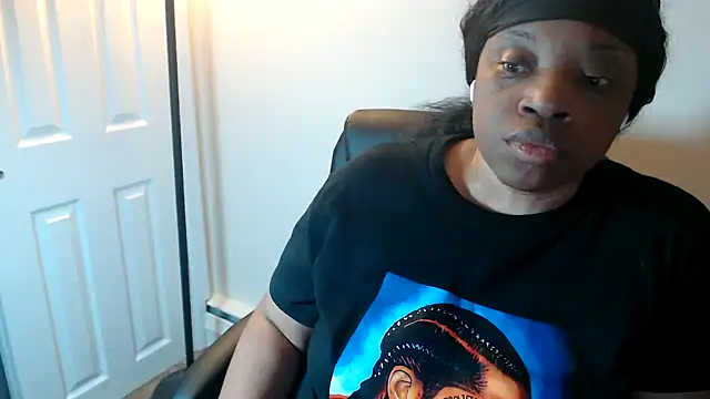 Sexymona1218 webcam