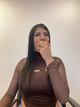 Alanna_atm_ webcam