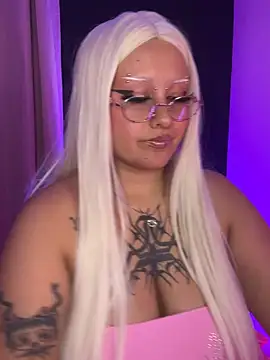 pinkbaddie777 webcam