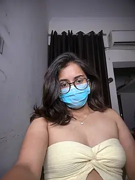 Hot_Niya2