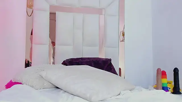 skarleth_sexy69 - Skarleth_sexy69's free webcam - UK Sex Cams
