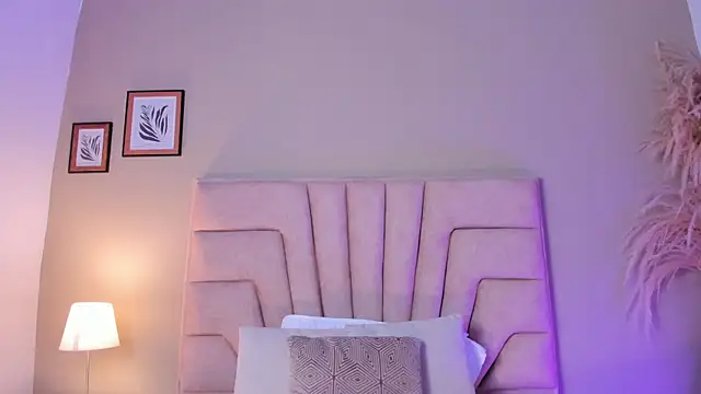 Eva-Millss webcam