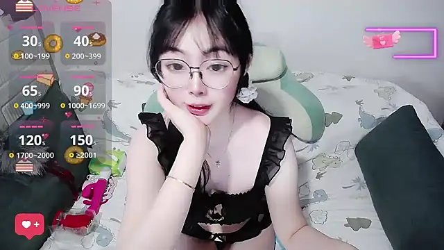 baby-yaya20 live webcam show