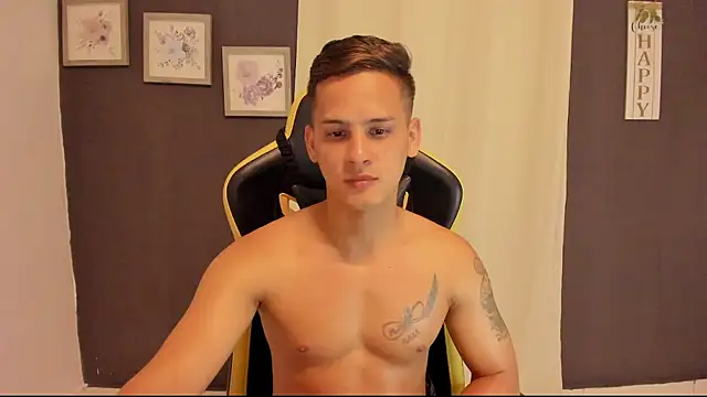 sexy_andres01 - Sexy_andres01's free webcam - UK Sex Cams