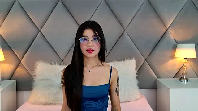 oliviadiaz - OliviaDiaz's free webcam - UK Sex Cams