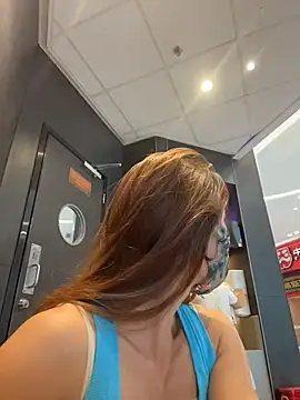 kiss_loo
