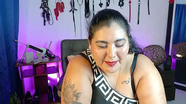 AndreaKinky webcam