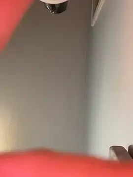 sexyBrunettex1 webcam