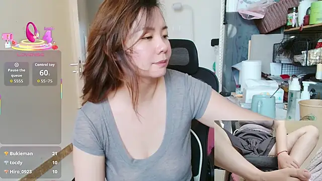 sallycui webcam