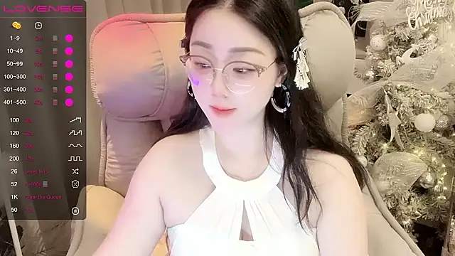 Monica-666888- webcam
