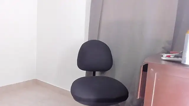Emma_lean webcam