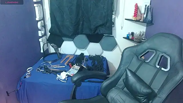 Alexa_Slavehot777 webcam