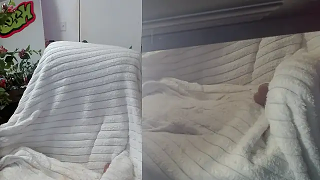 alys_at_college webcam