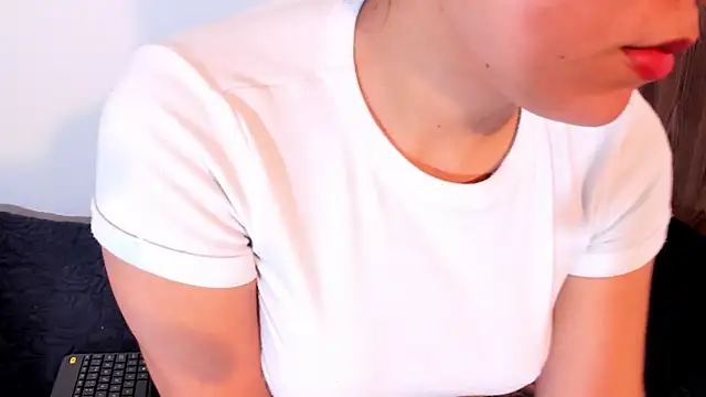 Lia_Rousse0 webcam