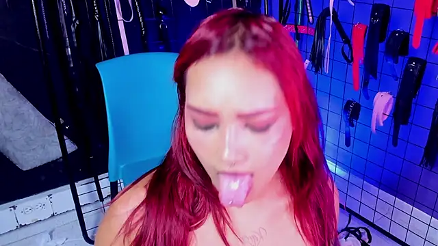 Luciifer_BDSM_ webcam