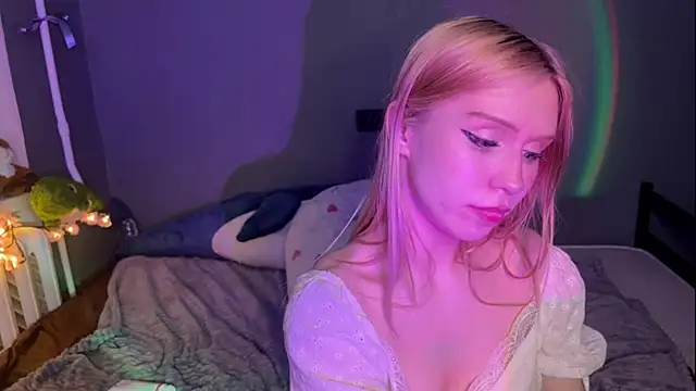 sexy_cute18 webcam