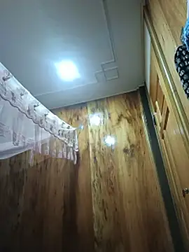 Chilly-wet webcam